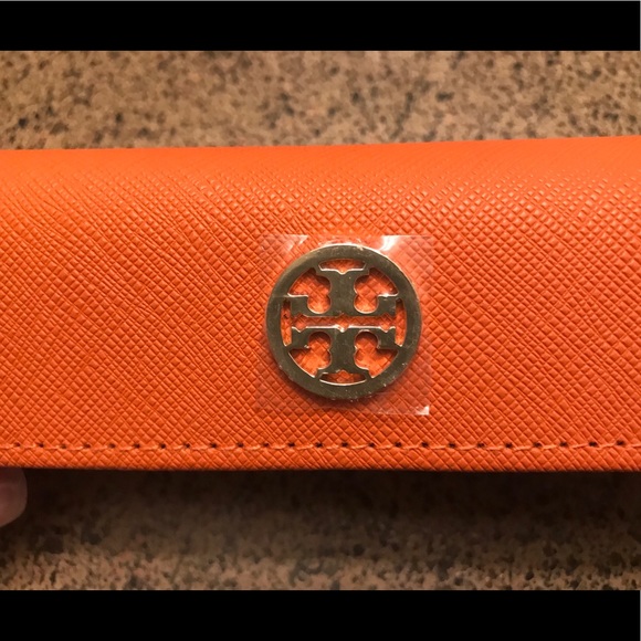 Tory Burch Accessories - 🌺Tory Burch Saffiano Leather Eyeglass (2)Cases
